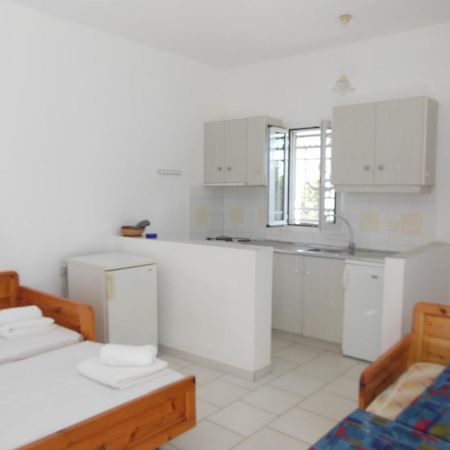 Helonata Apartments Аркуди Екстериор снимка